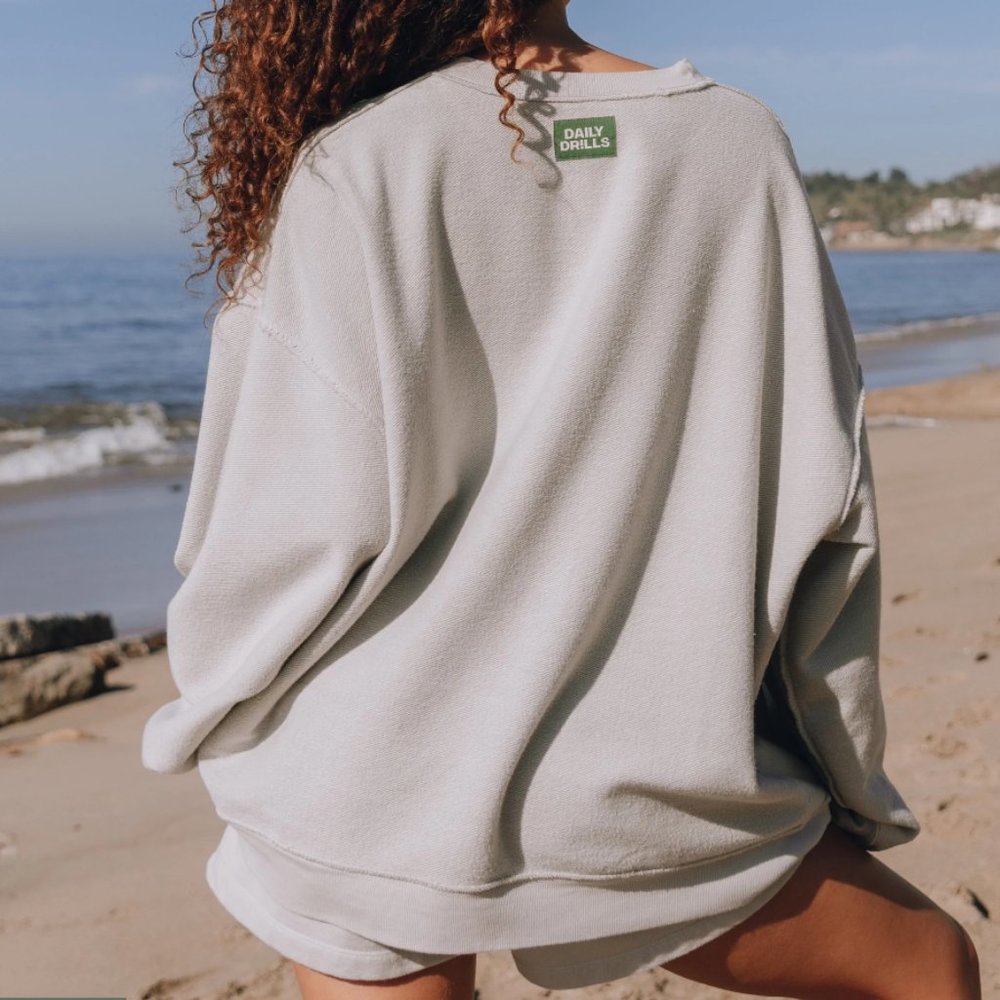 Daily Drills Oversized Crew(xs/s) and Sweat Shorts(L)